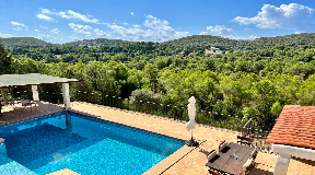 Beautiful property in the middle of the nature of Ibiza