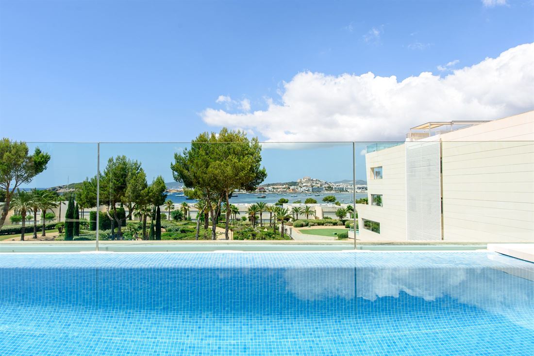 Luxury 4 bedroom apartment for sale in Es Pouet, Talamanca, Ibiza Spain