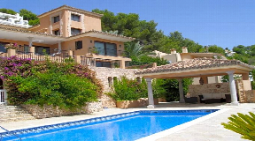 Wonderful high quality villa in Can Furnet with best views