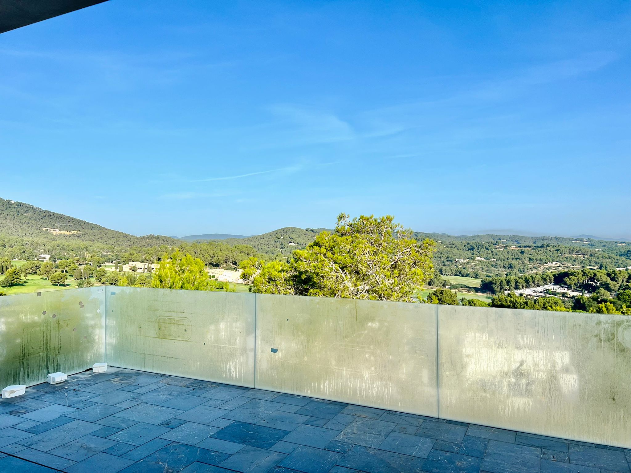 Newly built modern villa in Roca Llisa with beautiful views