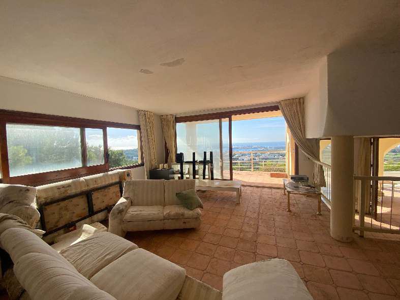 Unique investment opportunity in private urbanization with spectacular views of Ibiza