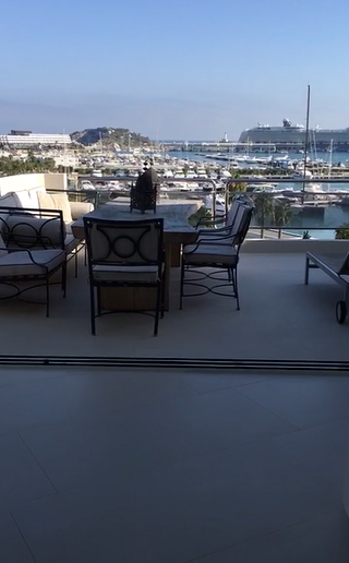 Very nice renovated penthouse in Marina Botafoch with beautiful sea view and Dalt Vila 
