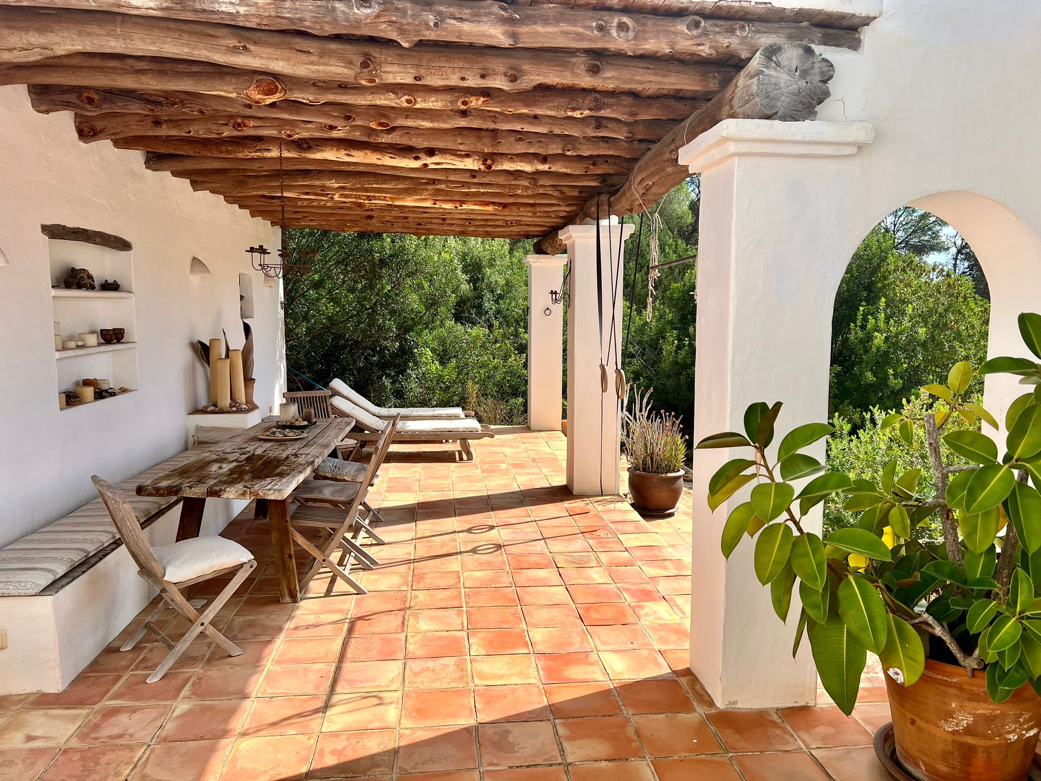 Finca with 6 bedrooms located on the bank of the torrent of cala Jondal