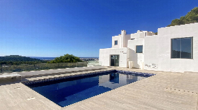 Amazing villa located in a peaceful area for sale in Can Furnet