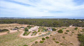 Impressive villa on the enchanting island of Formentera for sale
