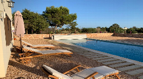 Nice villa near Migjorn beach for sale in Formentera