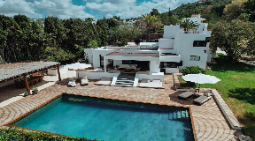 Modern villa with spectacular views of Ibiza’s Old Town