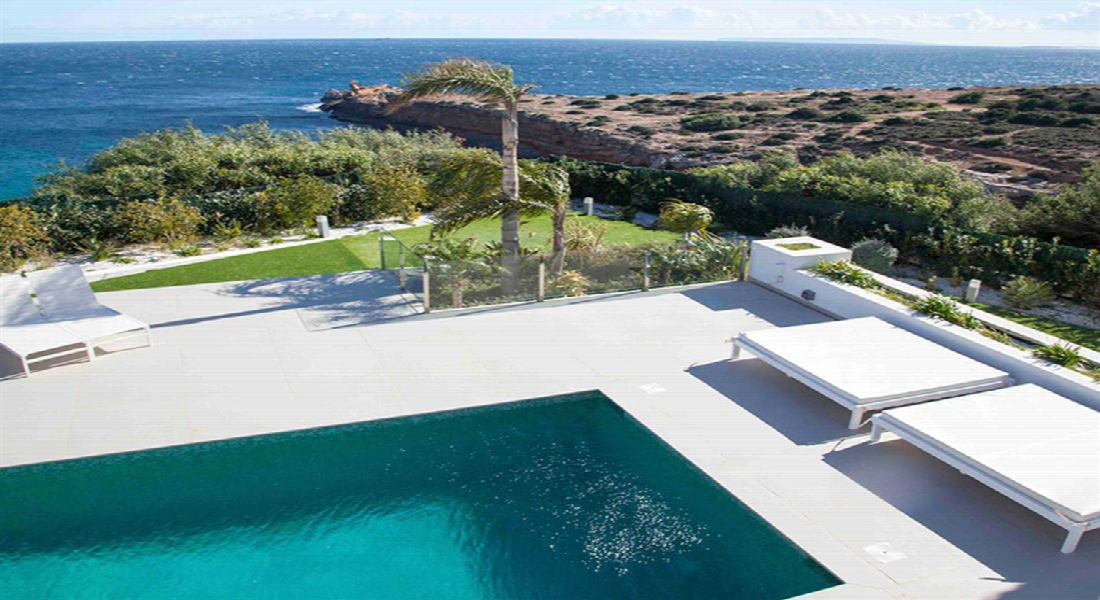 Villas in Ibiza to buy - Purchase with the best support